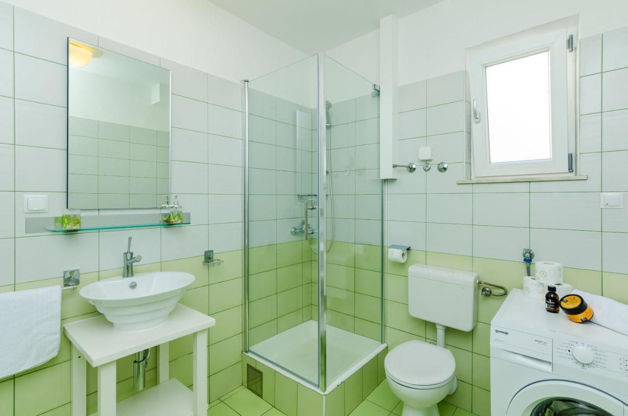 Apartments Knego 믈리니 외부 사진