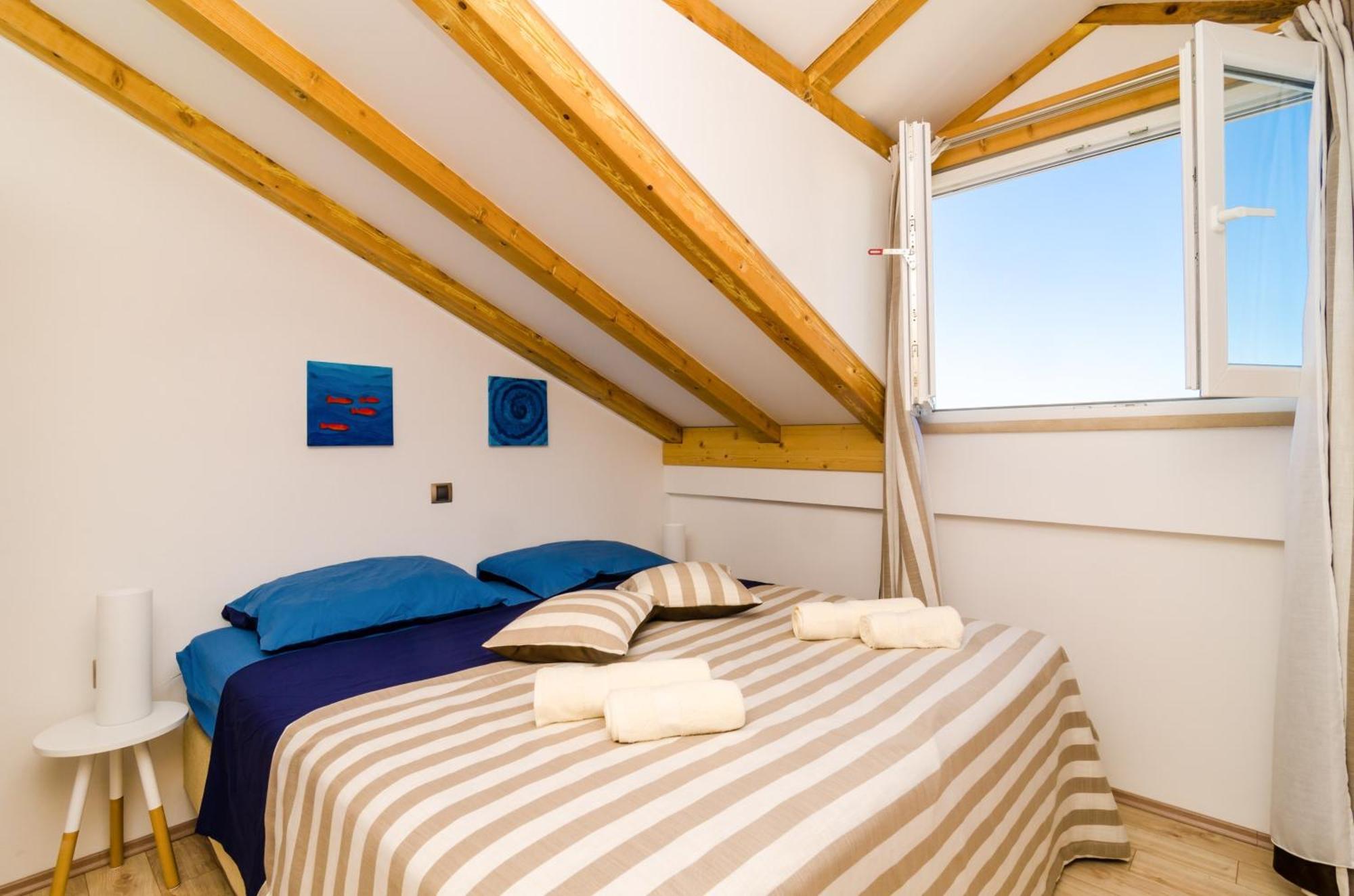Apartments Knego 믈리니 객실 사진